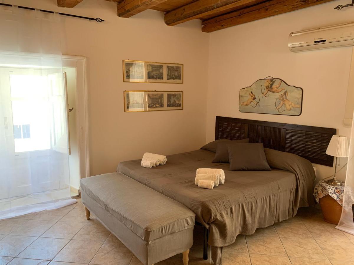 Апартаменты Ortigia Casa Сиракузы Экстерьер фото