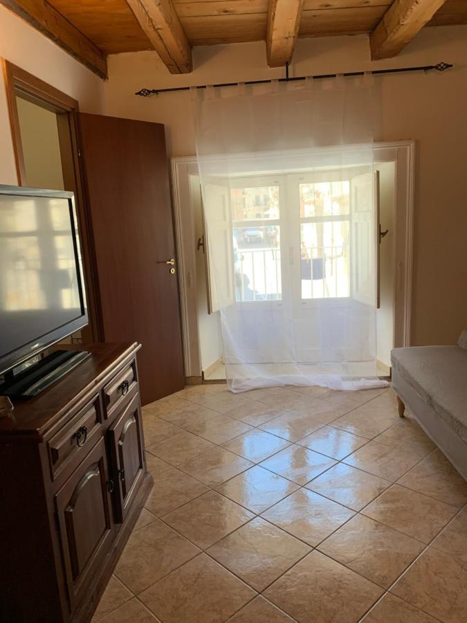 Апартаменты Ortigia Casa Сиракузы Экстерьер фото